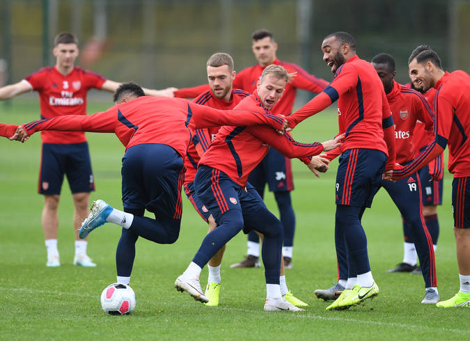 Lets go Gunners, 3 points needed tomorrow.