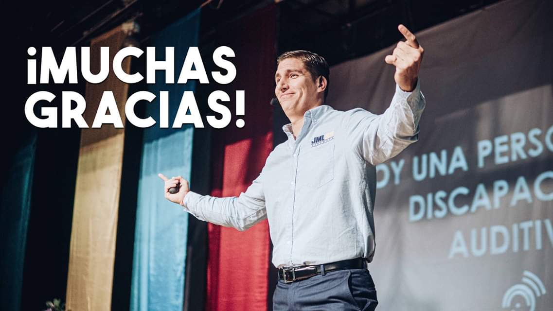 JML99deaf's tweet photo. ¡Muchas gracias Colegio El Roble por dejarme ser parte de este increíble evento "Inspirando familias... Con la fuerza de un roble". 

🔹La educación de los padres es primordial para el crecimiento de sus hijos. 

¡Muchas gracias! #YoSoyElRoble #SomosVerde #JML99 https://t.co/1M7Mcqifvt
