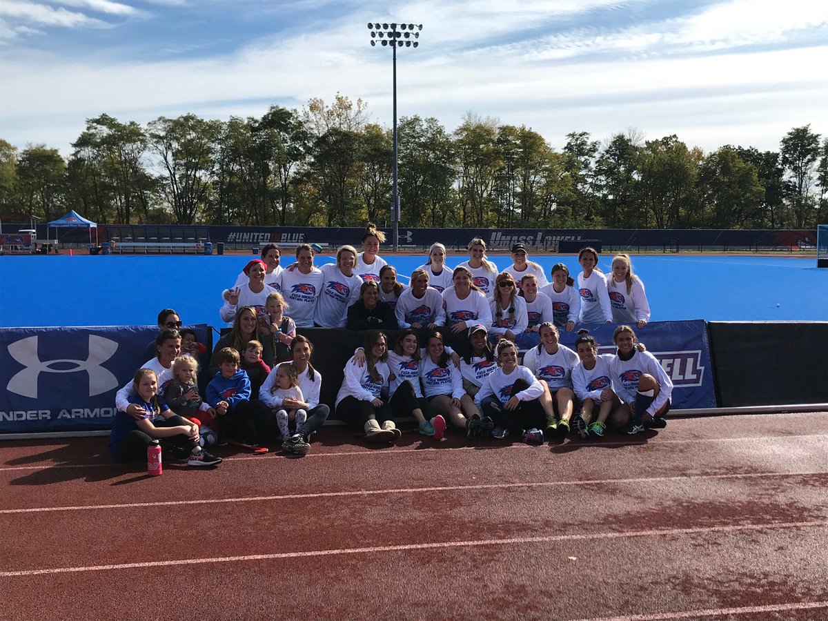 CCRaider_FH's tweet photo. Coachy having a blast at UMLFH Alumni Day! She even got interviewed during the live feed! ππΌππΌ
#UMLFH #AlumniLove #VintageUML #futureRiverHawks #allthebabies #theresalottoloveaboutLowell β€οΈππ
@RiverHawkNation @RiverHawkFH @PeteSouris https://t.co/KnBF1F7F1C