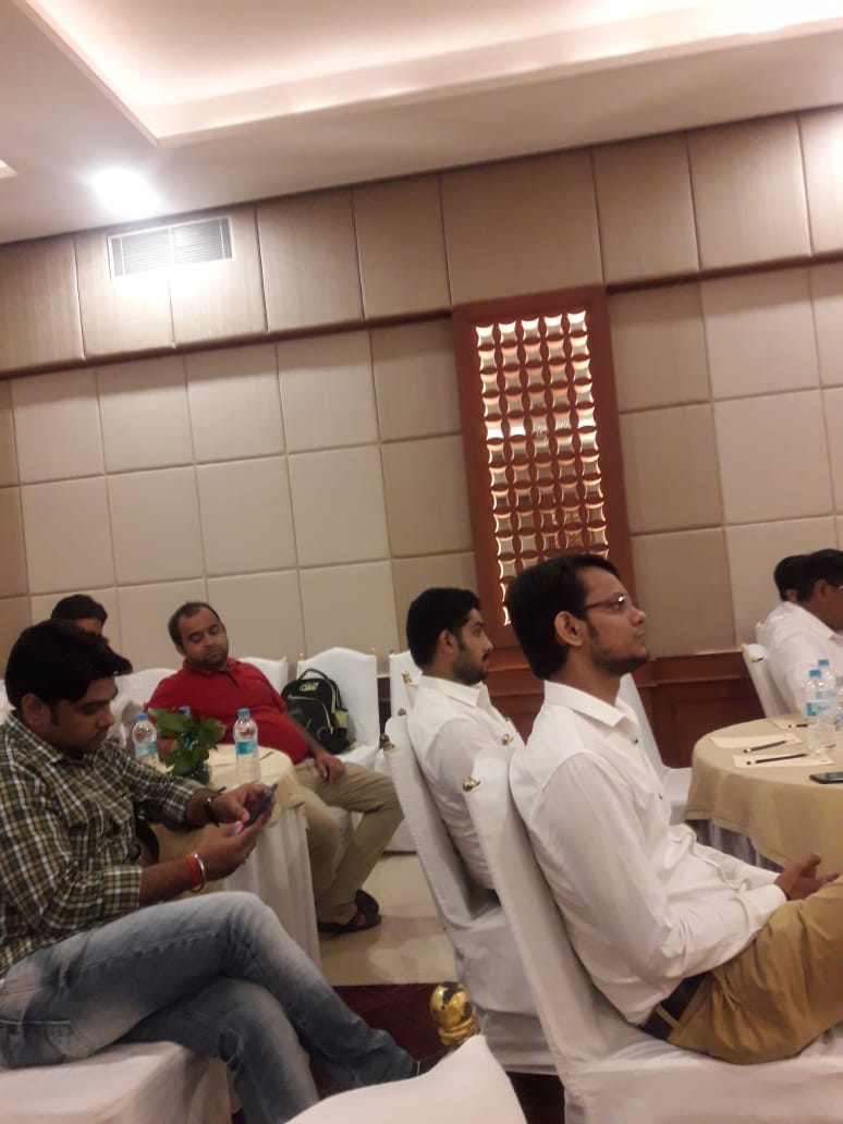 UBOAEasternUP's tweet photo. #13thExecutiveCommitteeMeeting
@UBOAEasternUP at @clarksinn Varanasi.
Date - 20.10.2019
#HealthyEarlierWageSettlement
#MembershipDrive
#StopMisselling
#ImproveInfrastructure
#StaffShortage
@aiubof https://t.co/NSBpbv5MVt