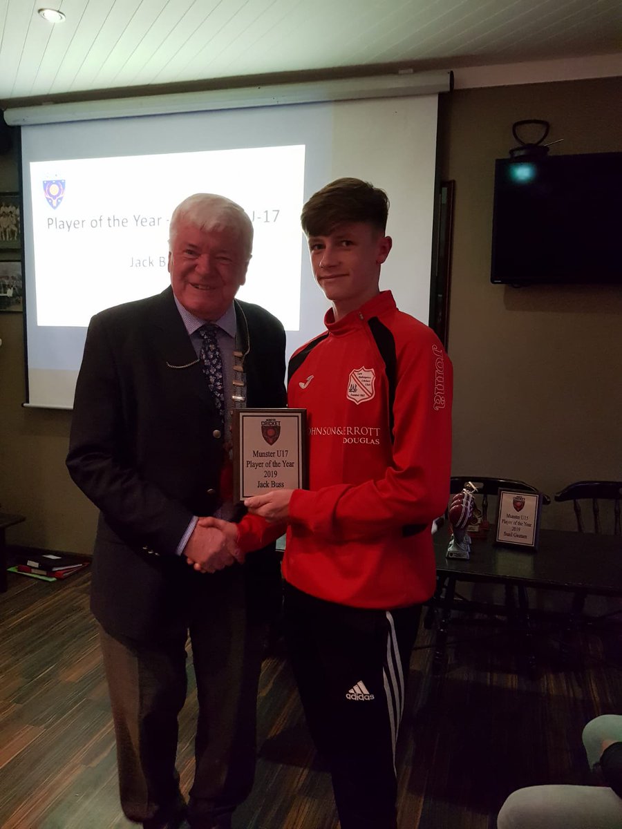 bgs_cricket's tweet photo. 👏👏 @cricketCCS Munster Senior Schools T20 Trophy. @SextonStCricket Munster Schools Junior Cup. Jack Buss @bgs_cricket &amp; @QuinsCC Munster U17 player of the year. Freddie Froggat @cbc_cork &amp; @QuinsCC Spirit of Cricket Award. https://t.co/0b1pc2TRqH