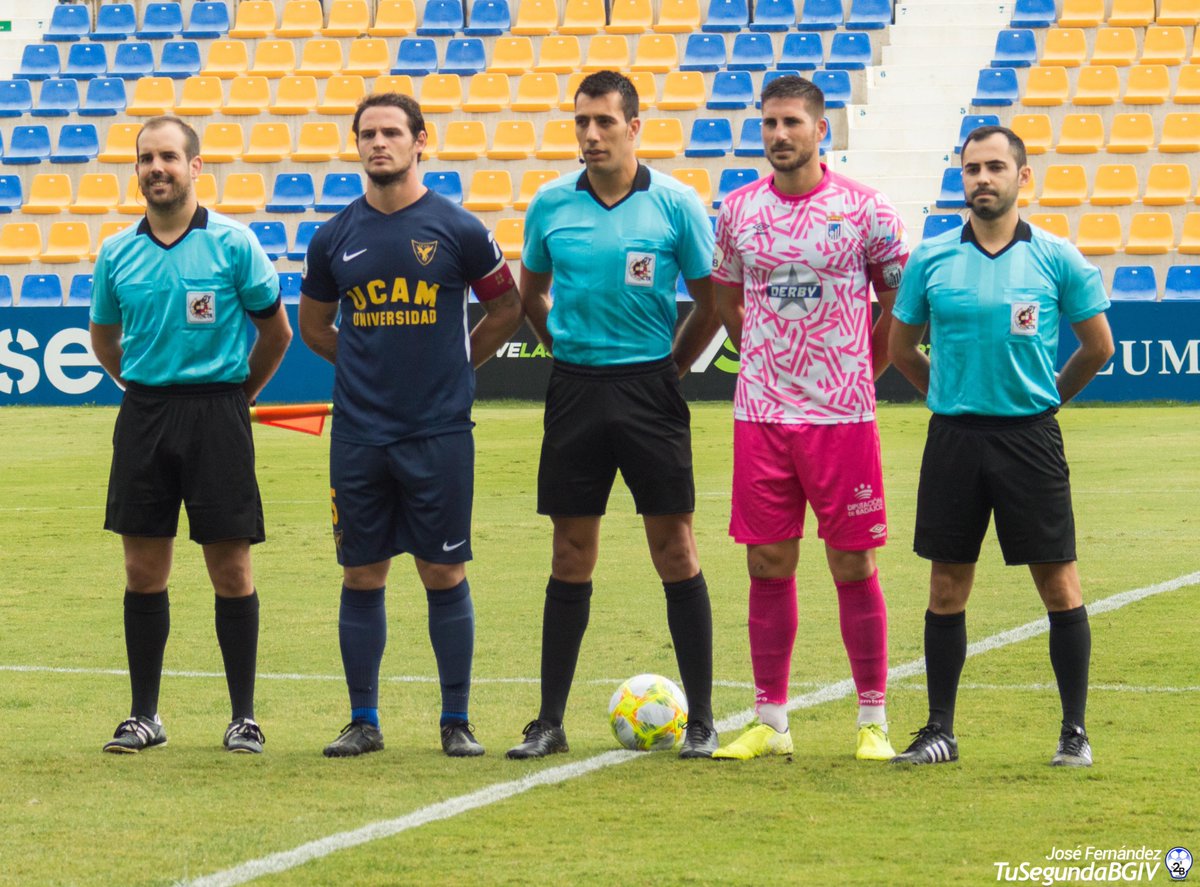 📷 GALERÍA | Imágenes del encuentro entre el <a href="/UCAMMurciaCF/">UCAM Murcia CF</a> y el <a href="/CDBadajoz/">CD Badajoz</a>

📸 Fotógrafo: José Fernández

Galería completa 👇🏼
▶️bit.ly/2pAhPw4