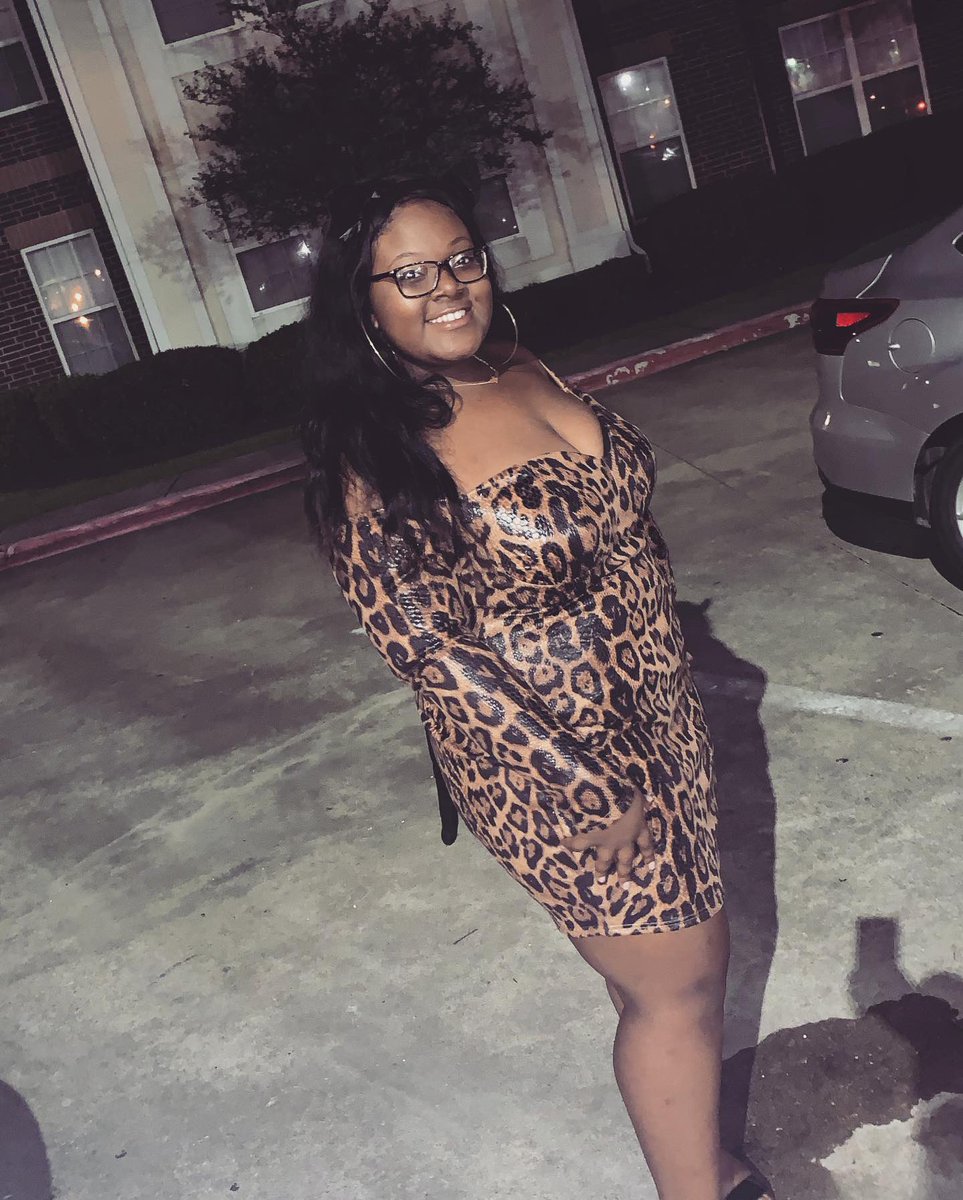 YaTiBrown's tweet photo. Top of the Food Chain & Ainโt Nobody Toppin Me๐ฅต๐#PhrightNight https://t.co/VPCQnPEjgu