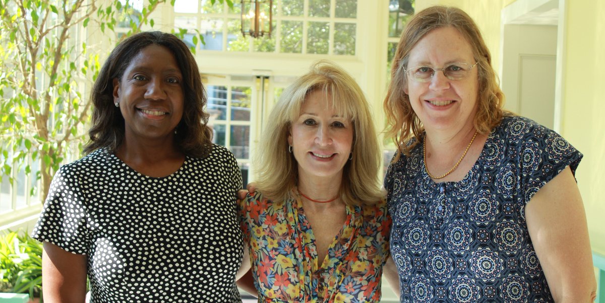 wnicholsonobgyn's tweet image. Enjoyed the Women in Medicine Event co-sponsored by APWIMS for which I currently serve as president. A big 'Tarheel' thank you to Dr. Lianne de Serres (UNC MD'90), an alumnus and sponsor of the event and Dr. Amelia Drake, Executive Associate  Dean of Academic Affairs. @UNCOBGYN