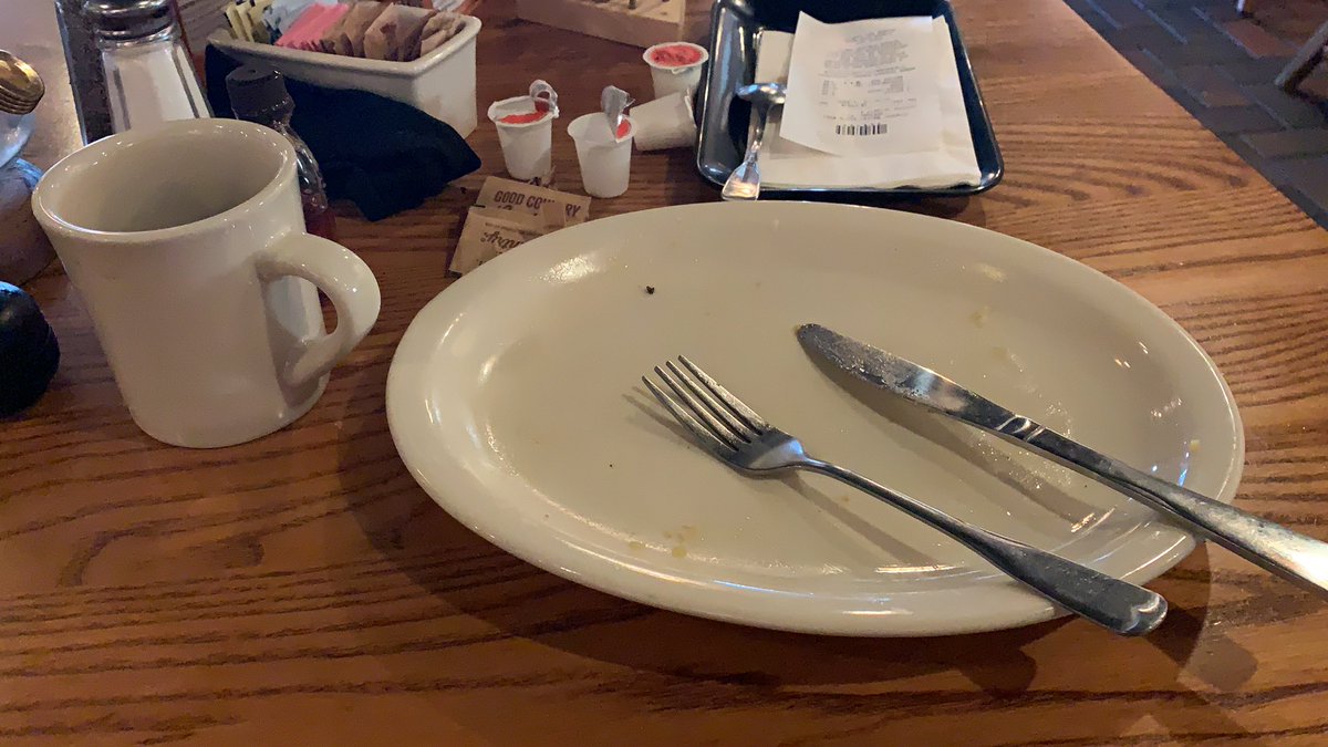 thatdigitech's tweet image. Hey @CrackerBarrel after dinner can I park in your parking lot for three days while I carpool somewhere else. Back for dinner on Wednesday. I-4. West of Orlando.
