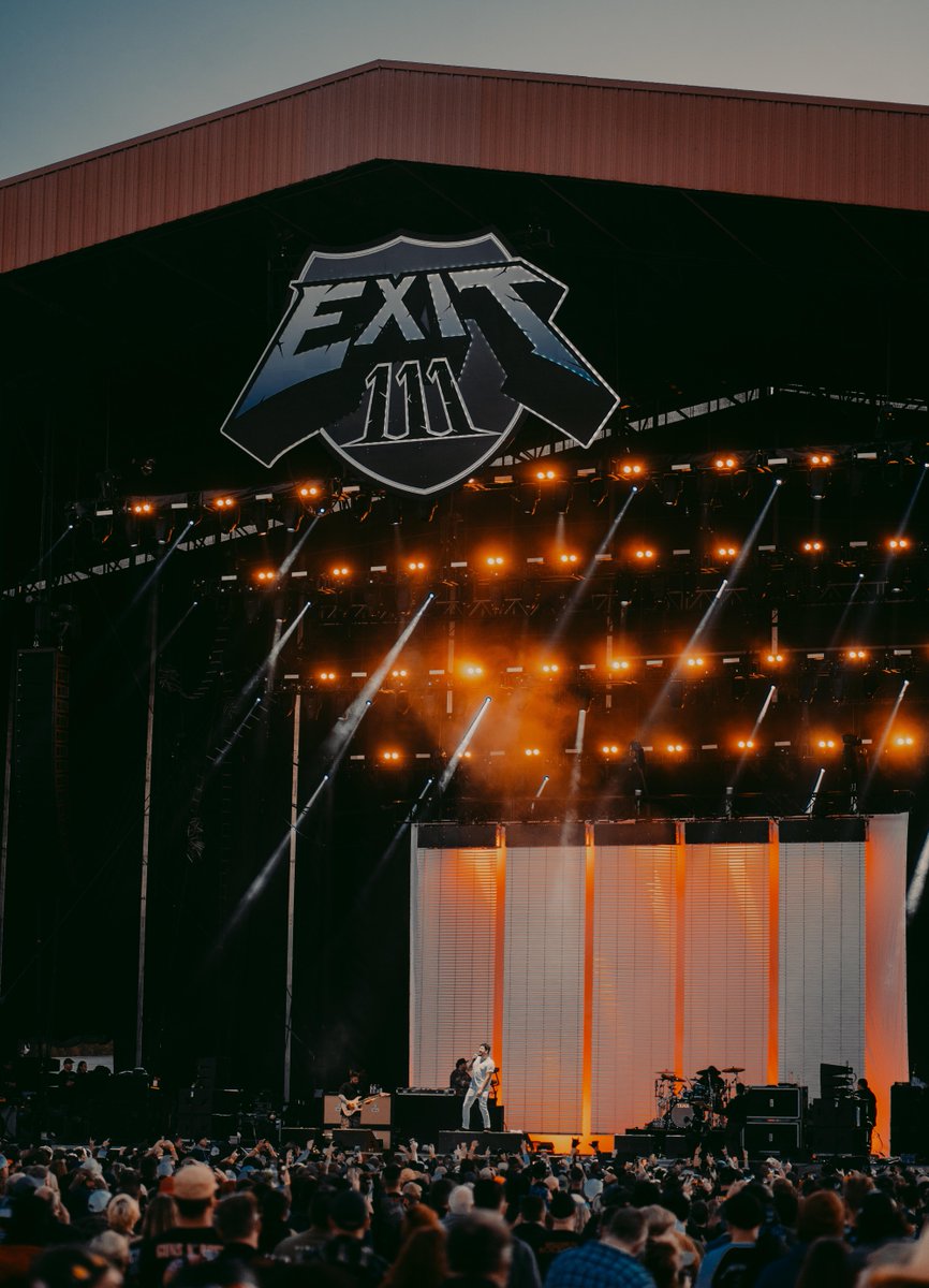 Man, time flies! It's been a week since we were living it up with Guns N' Roses, Deftones, and Coheed and Cambria! #Exit111Fest

📸<a href="/BerkshireAaron/">aaron berkshire</a> + @CoraWagoner