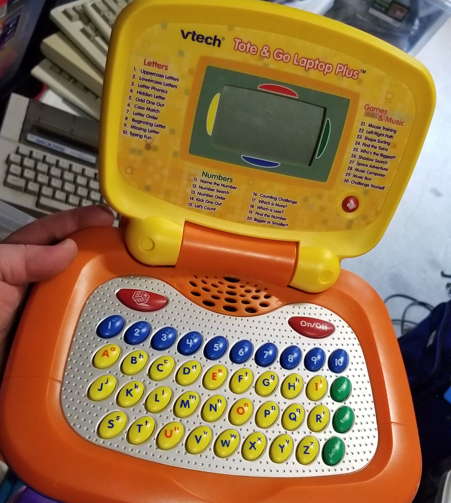 foone🏳️‍⚧️ on X: @mwichary The vtech Tote 'n Go Laptop Plus! But foone,  didn't you jus- LOOK VTECH MADE A BUNCH OF TOTE 'N GO LAPTOPS, OK?   / X