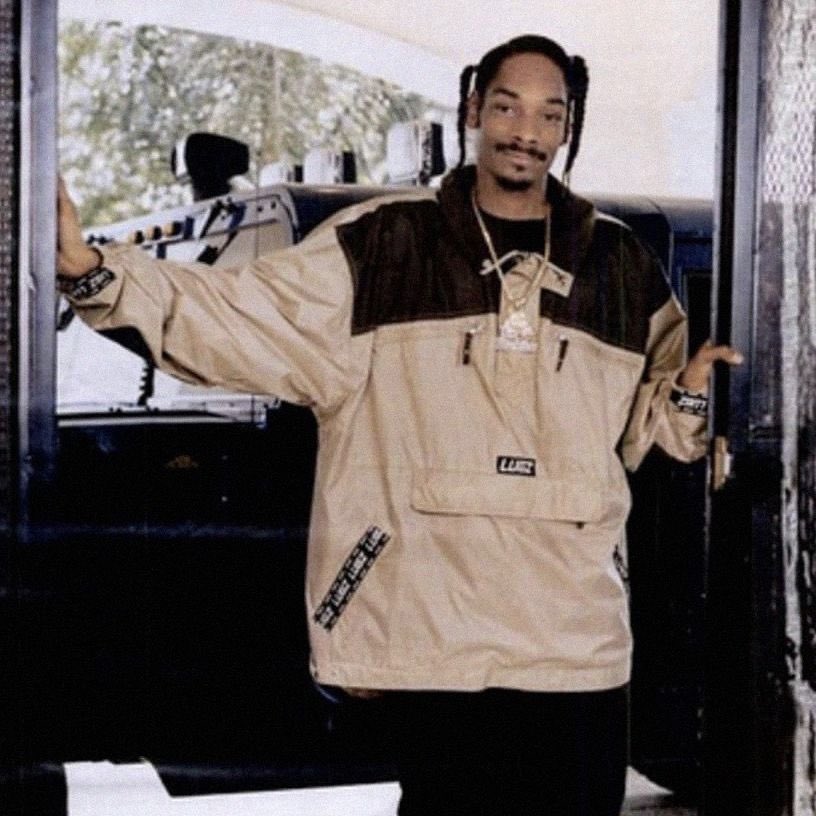 RockTheBells's tweet photo. Happy Born Day @SnoopDogg!!! Thank you for all you have contributed to #TheCulture ✊🏾✊🏾✊🏾 Today and everyday we #SALUTE you!!! 💪🏾💪🏾💪🏾 #TIMELESS #RockTheBellsSXM Channel 43 #SiriusXM #CLASSICHIPHOP #StrictlyforOGs https://t.co/gilmf9vgoo
