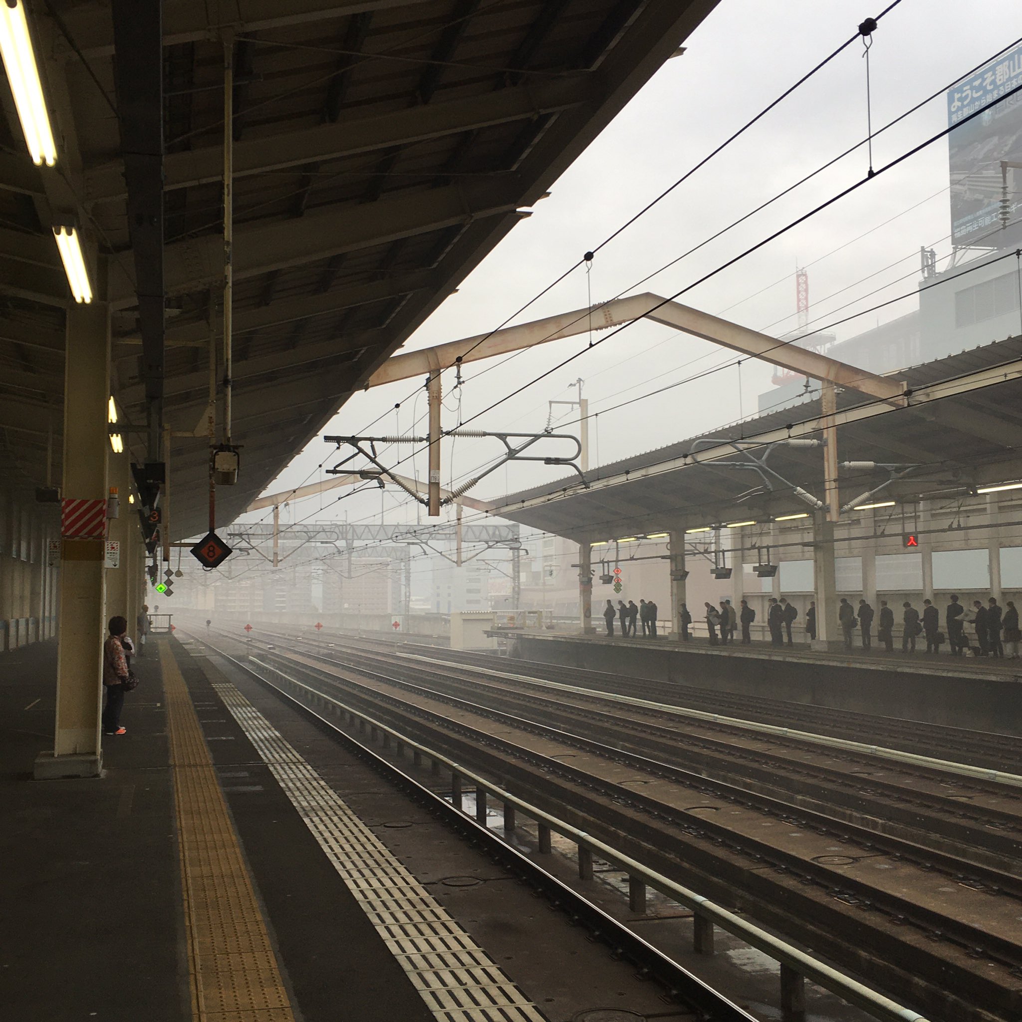 Cordlessbungee No Twitter 6 50現在 郡山駅西口火事ロータリー 新幹線ホーム迄煙が上がってきました ご利用皆様は お気をつけて お早目に 多分 味堂付近だたよorz 郡山駅 郡山 ホルモン 味堂 T Co 6fl7yyuvlj Twitter