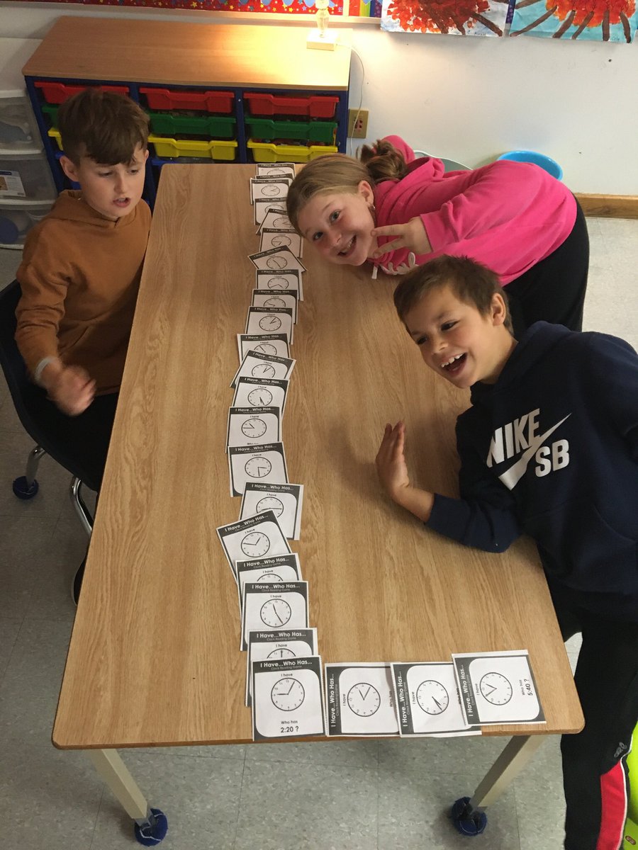 MsCraig_'s tweet photo. I’m a student teacher in Grade 3 at @alcdsb_mart and we have just finished our Time unit so the students were rewarded with a games day! #funlearning #teachingtime https://t.co/As0UAaqE1q