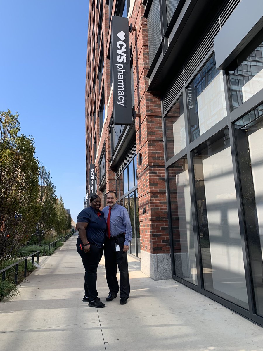 Welcome to 11376! We are officially open! SM Tony and team member Virgina are ready to deliver best in class service! In first hour of business we already have CarePass enrollments! Kudos to them! #chicago