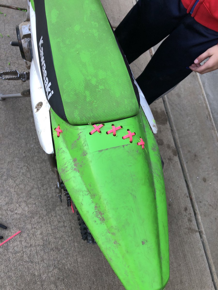 michel_scott's tweet photo. Fixing my youngest fender brings back good old days #ripklg https://t.co/ddfpNLoL4E