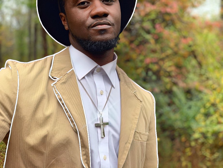 TheGyft's tweet photo. #Fall has come and #seasons are changing, but I’m still #focused on bringing #newmusic to you soon. #FollowMe #CHH #Gospel #LoveAndWar https://t.co/if9nWgD8QX