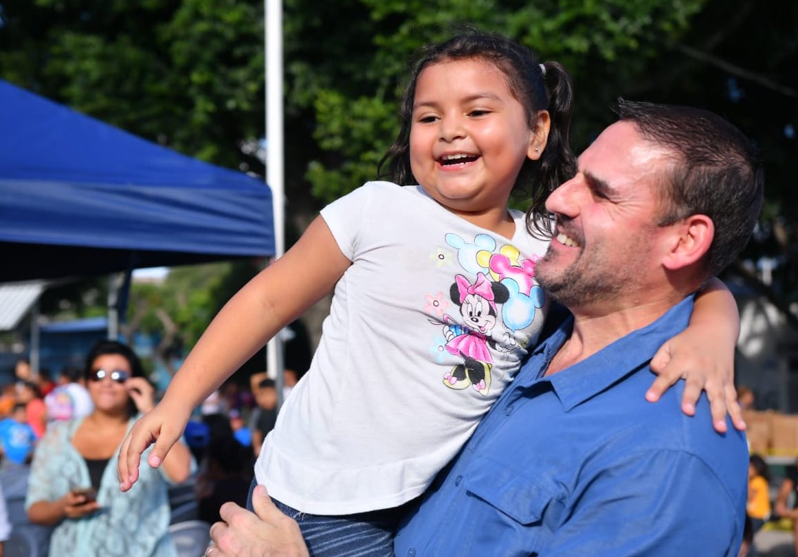 emuyshondt's tweet photo. Nada nos motiva más que la sonrisa de esperanza de nuestros niños. Hoy tuvimos una fiesta infantil en el Parque Centenario para diferentes centros poblacionales del Distrito 6.
#SSesTodo https://t.co/qPZNol1ANh