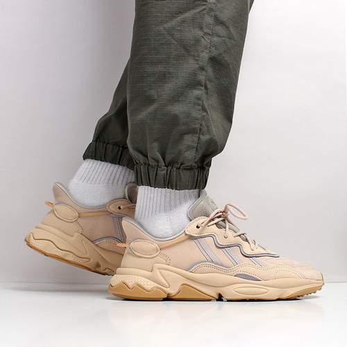 ozweego beige on feet