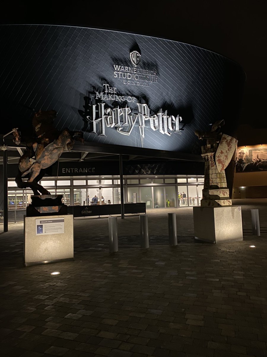 tubbsie28's tweet photo. @wbtourlondon another amazing time. Hooe to be back very soon. Gringots is incredible 😁 https://t.co/99AE56ImXk