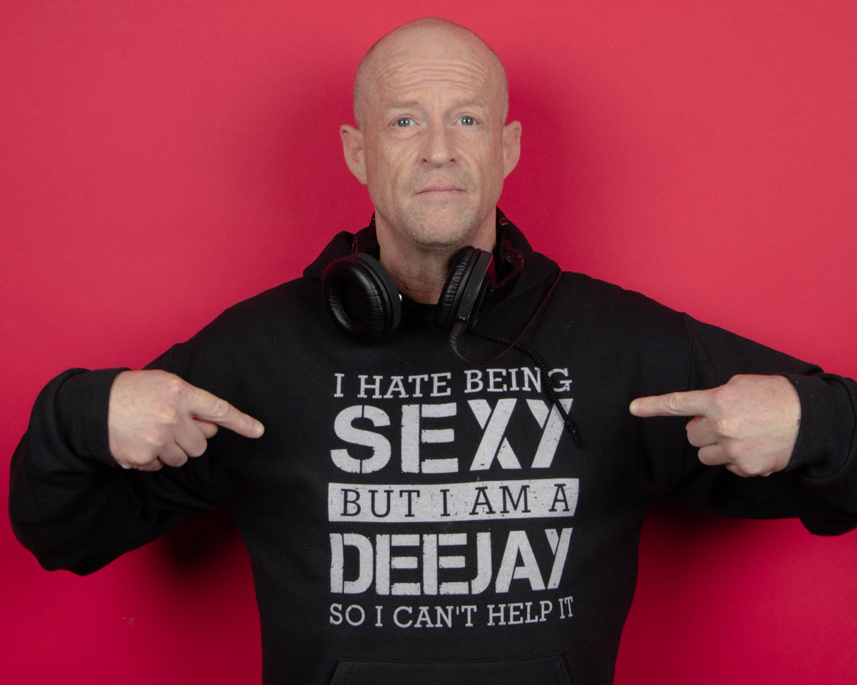 WayneDJC tweet media