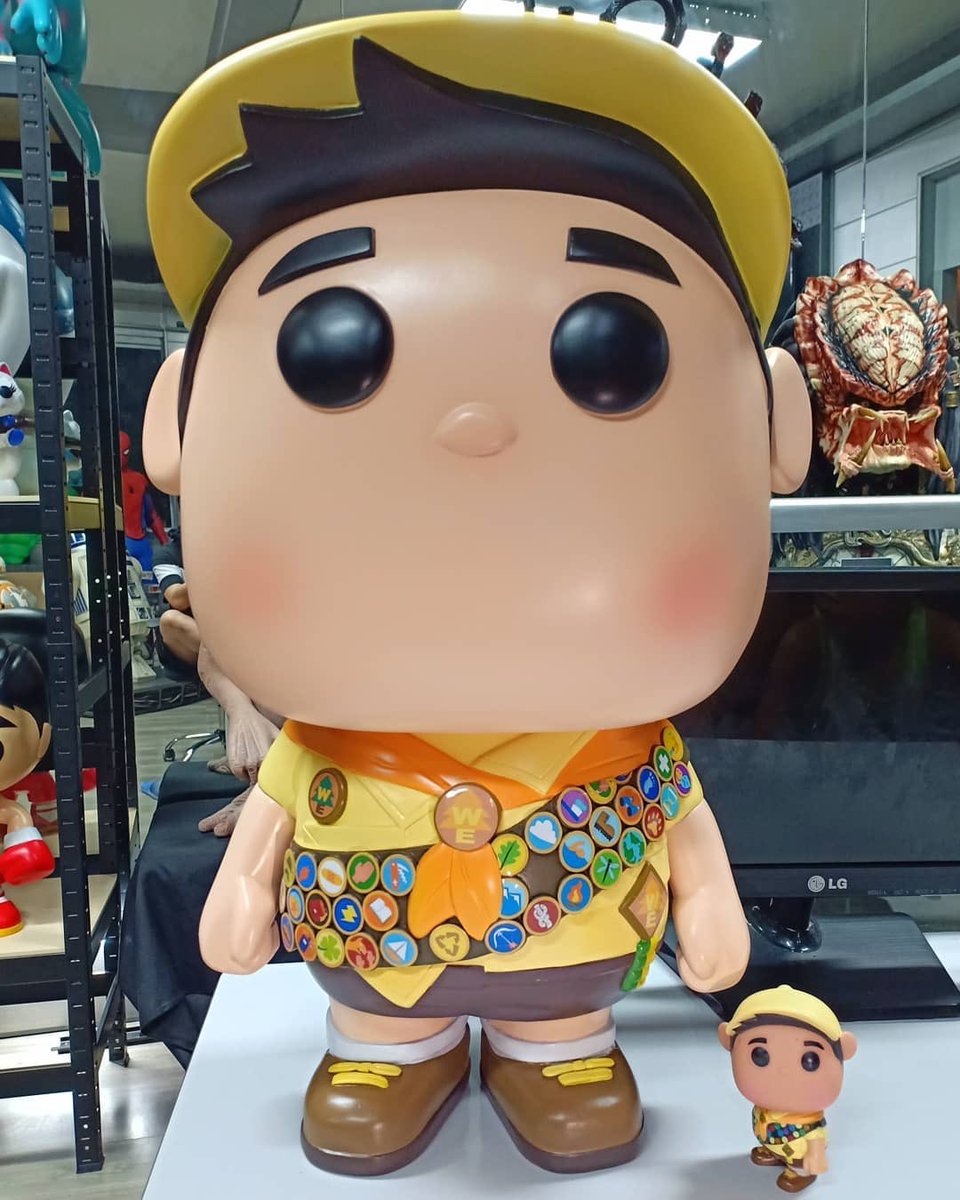 funko pop up russell