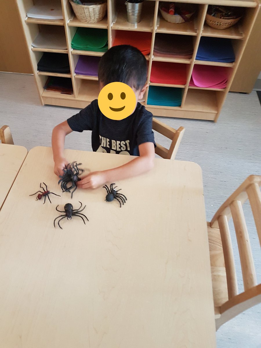 Becka118's tweet photo. Highlights from exploring the classroom last week! Pre-K leaders exploring different opportunities  to develop fine motor skills!
#connaughtcomets #PreKLeaders https://t.co/eeh9mMeZpo