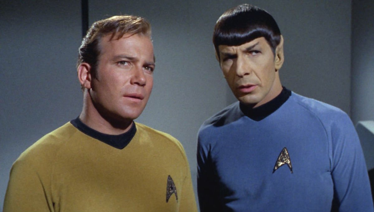 WhitCommStudies's tweet photo. In advance of this year’s Visiting Journalist lecture by @theblerdgurl Karama Horne on Tuesday, October 29 (https://t.co/aF7zocOCxK), we asked the Comm Studies Department: What’s your favorite bit of geekiness? For Comm Professor Mike Ingram, only one answer is logical... https://t.co/86g11x0VDO