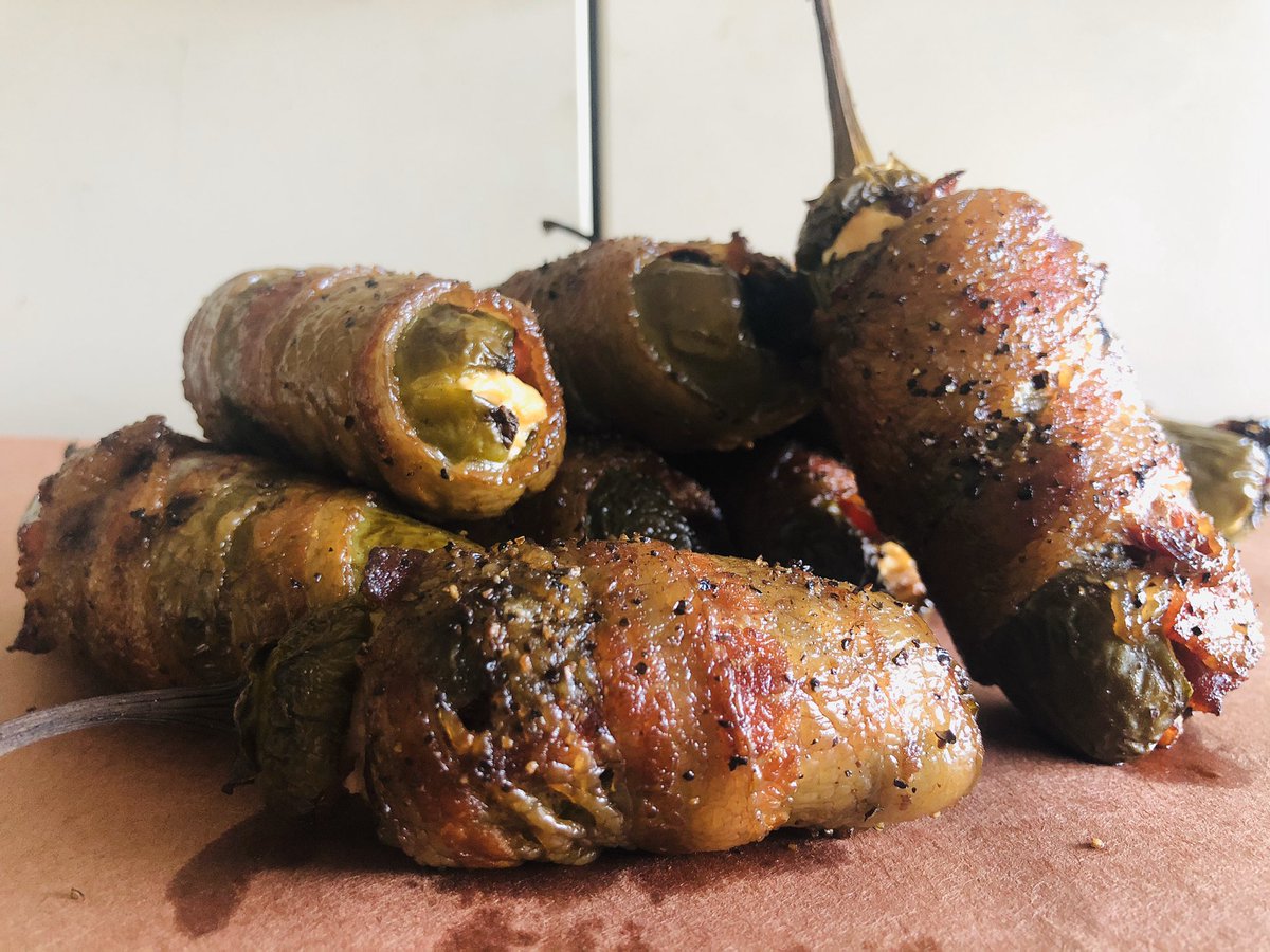 TEXAS Y’ALL!!!👊🏽 Brisket and Cream Cheese stuffed bacon wrapped jalapeños #TexasTwinkies #TxBbq #BbqLife