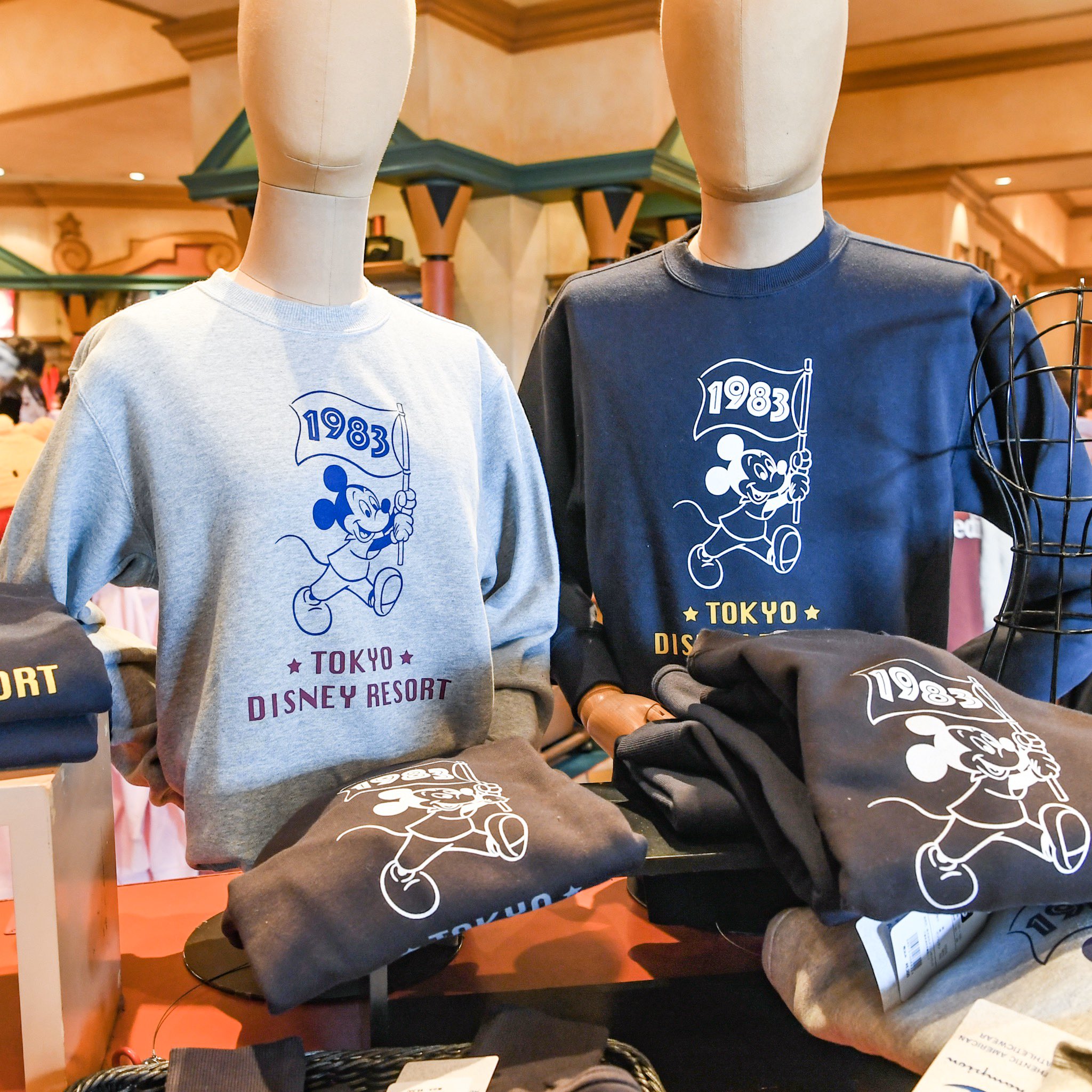 Mezzomikiのディズニーブログ チャンピオンプロデュース ミッキーの東京ディズニーリゾートデザイントレーナー本日発売 T Co Ga1kupgwsu T Co 1u7ambfrr4 Twitter