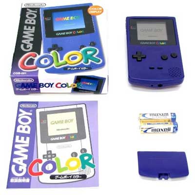 なぜ名 ゲームボーイカラーはとても画期的でしたね モノクロ 濃淡の調節しかできなくて電池4本も使う重たいゲームボーイがまさか カラーになるなんて カラーに対応していないゲームも4パターンくらい色を変えられてプレイできたのもよきです