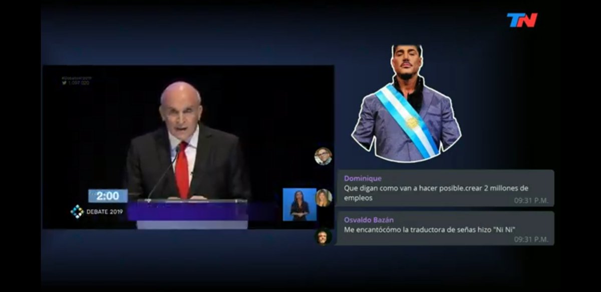 domimetzfan's tweet photo. Vayan a YouTube! Lo que me estoy divirtiendo con el debate! @dominiquemetz @wiemeyer @mabiuso @osvaldobazan @BrunoYacono 😅 #DebaTN #debate2019 https://t.co/QA1HL1N6pD