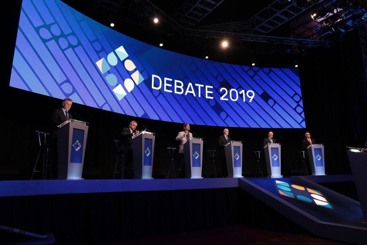 debatear2019's tweet photo. #DebateAr2019 https://t.co/nQlZwfpAV8