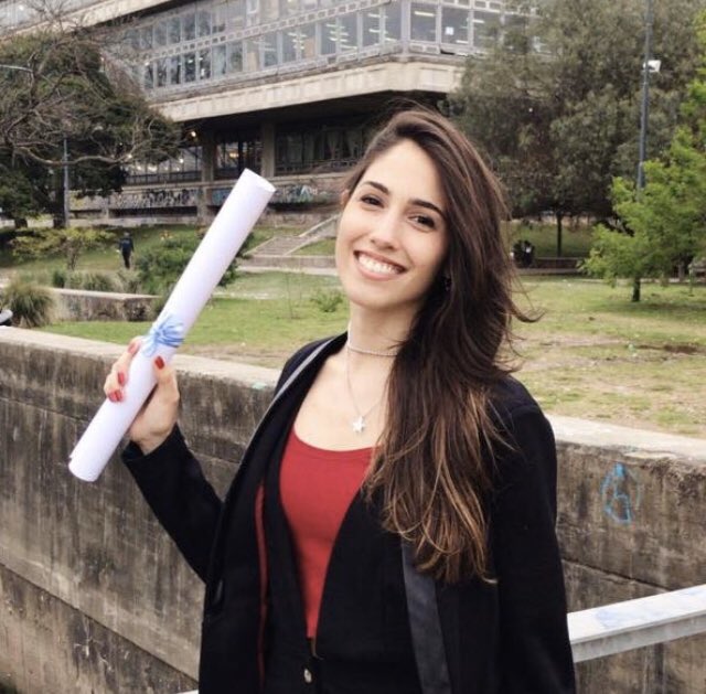 crishansen's tweet photo. No puedo estar más orgulloso de mi hija mayor!
Finalmente con su diploma en mano! @soffihansen 
Te amo ❤️ https://t.co/ss6fXVtstv