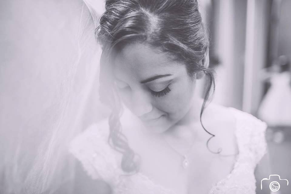 enpointewedding's tweet photo. Ana just exudes beauty and elegance (plus she's super sweet, too!)
.
#beautifulbride #bridalpicture #softphotography #blackandwhite #weddingpicture #sanantonioweddings #dallasweddings #weddingcoordinator #weddingplanner https://t.co/wlteTeidZt