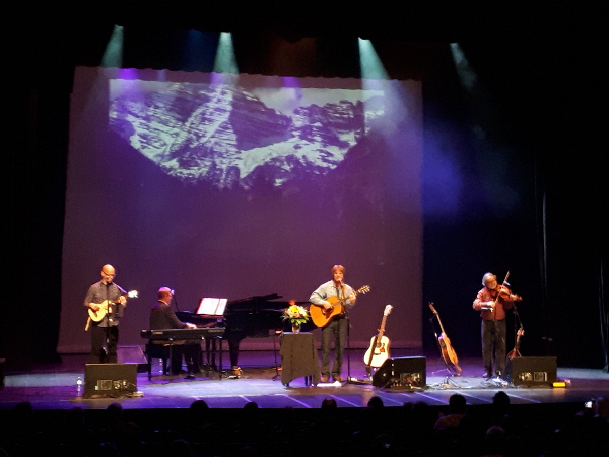 What a lovely night with Vaughnco's The John Denver Experience!