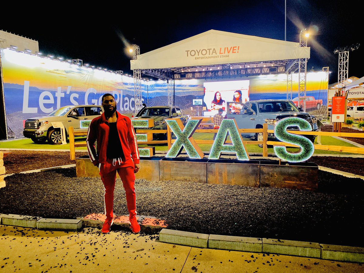 🇨🇱Deep in the heart of Texas 🇨🇱

#texas🇨🇱 #texashunting  #onlyintexas #texascountry #texasfishing #texasmodel #texas #texasbarber #exploretexas #ilovetexas #visittexas #texaspride  #texaslife #texasbbq #texassky #texasstyle