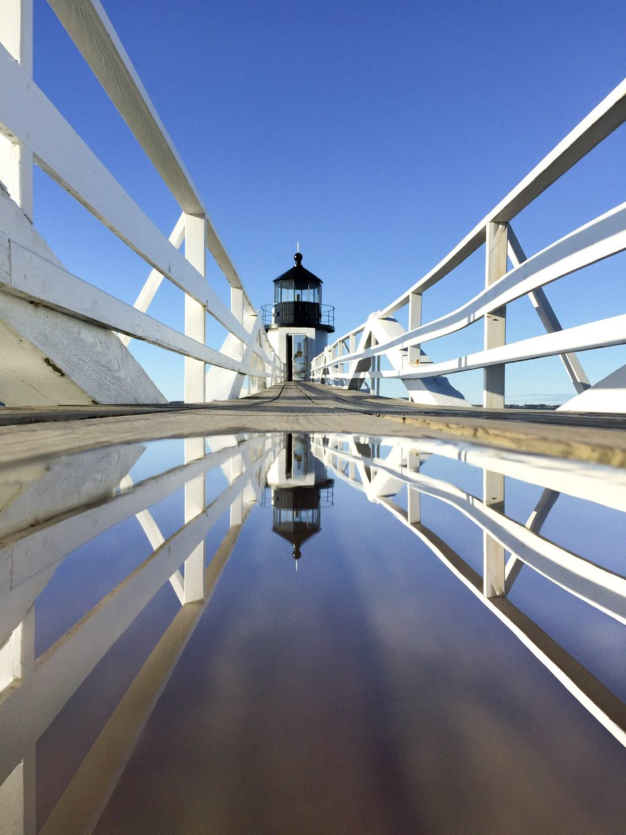 DTrapaniPhoto's tweet photo. Had a wonderful morning visiting the #marshallpointlighthouse yesterday!
#maine #lighthouse #mainelife #mainething https://t.co/gZoJZwqVkX