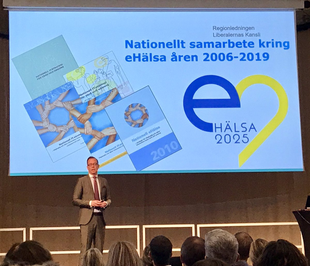 Det har varit en del strategier genom åren, men ändå en röd tråd hela vägen. #inera #kundforum