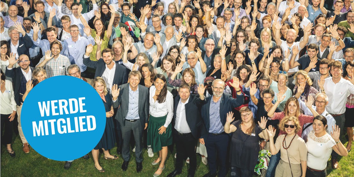 Gestalte die grünliberale Zukunft mit. Setze Dich mit uns ein für mehr Umwelt- und #Klimaschutz, für eine offene und liberale Schweiz, für Innovation und für die Vereinbarkeit von Beruf und Familie. Werde jetzt Mitglied der Grünliberalen! #Mitmachpartei 👉grunliberale.ch/mitmachen.html