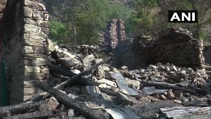 IndiaAheadNews's tweet photo. #JammuAndKashmir: Houses damaged in ceasefire violation by Pakistan, along the LoC in #TangdharSector, yesterday. https://t.co/8ebIaI7p39