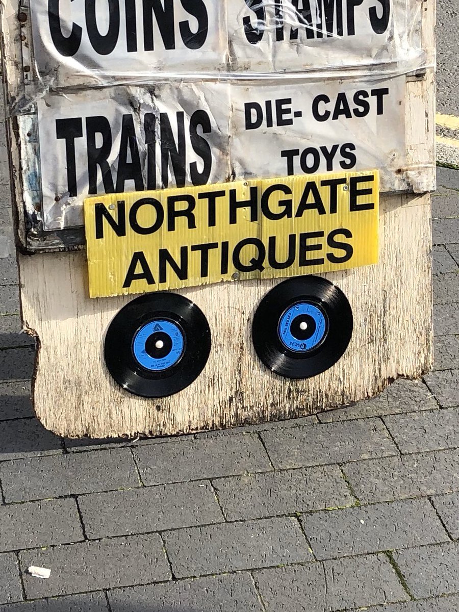 I officially feel old!!! #vinyl #mondaythoughts