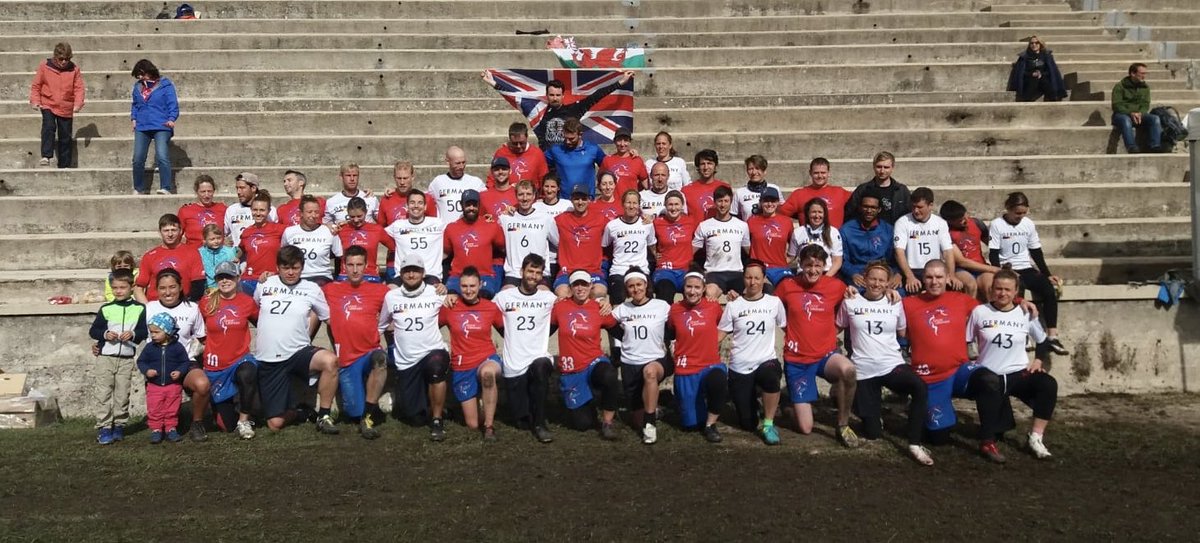 Huge thank you to the German Mixed Masters for an amazing bronze medal match. Despite the muddy pitches, it was an incredible game, very tightly contested but so highly spirited. GB went up 8-5 in the first half, then took the game 15-9!!!!🥉 #emuc2019