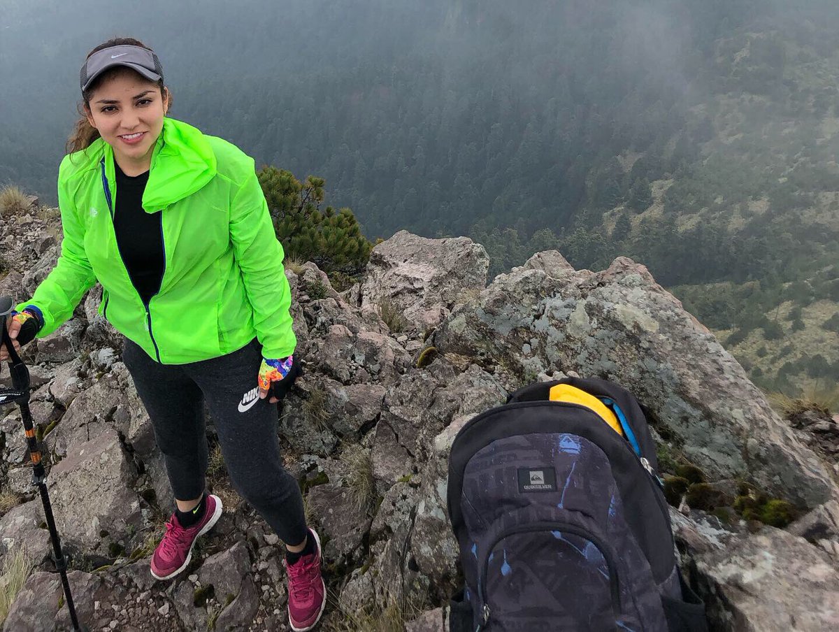 Stephany_Alejo's tweet photo. Ascenso al Pico del Águila 3.937 mt, el punto más alto Del Valle de México. Experiencia inolvidable con grandes beneficios👌🏻🏔 https://t.co/K2QjCzGCTj
