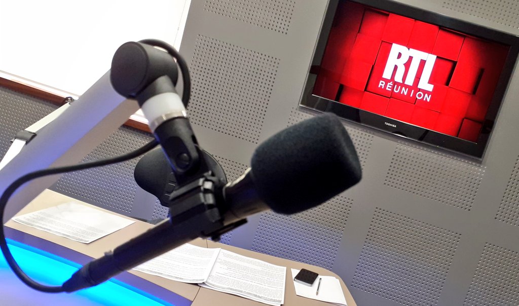 A deux jours de la visite d'<a href="/EmmanuelMacron/">Emmanuel Macron</a> à #LaReunion, qu'est-ce que la filière #numerique attend ?
Invités ce lundi de l'émission On Refait La Réunion Midi sur RTL Réunion : <a href="/medialight974/">Philippe Arnaud</a>, président de <a href="/Digital_Reunion/">DIGITAL REUNION 🇷🇪</a> et <a href="/mwarlop/">Manuel WARLOP</a>, responsable de <a href="/FrenchTech_Run/">French Tech La Réunion</a>.