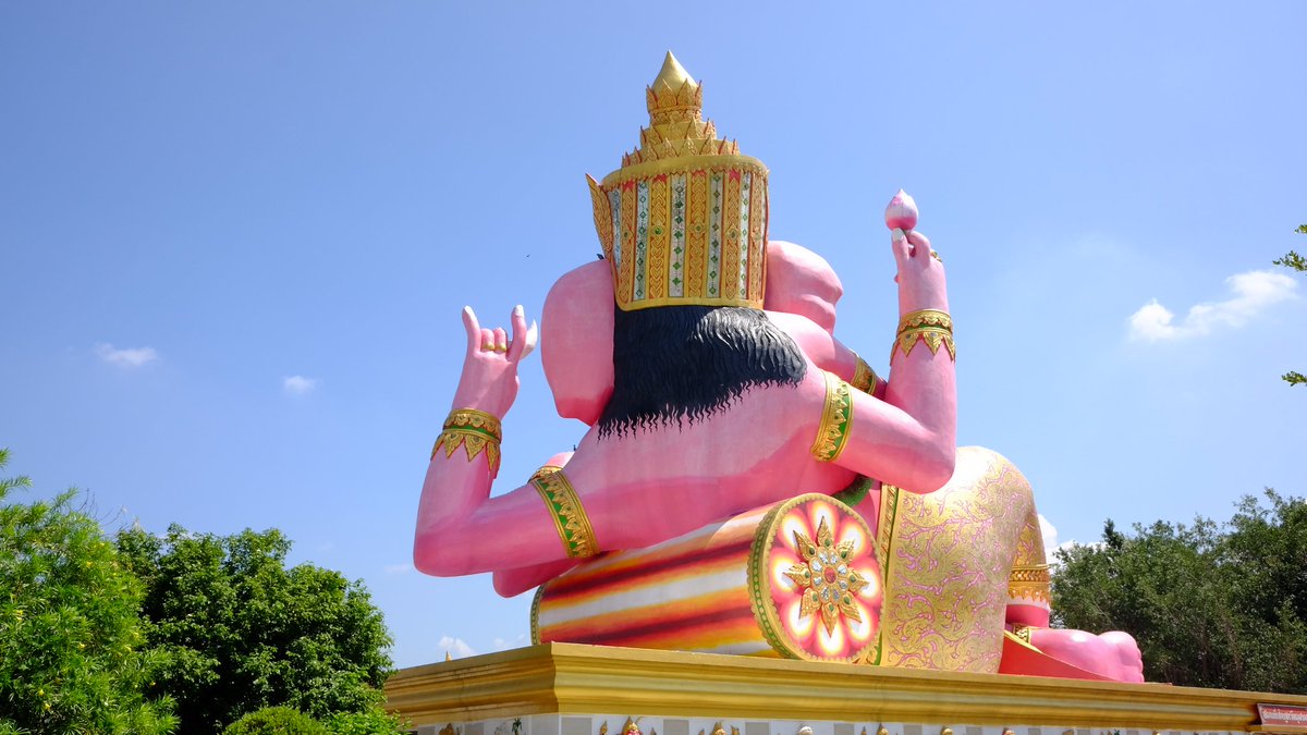 Ken2 夫婦でセミリタイアしました Auf Twitter ガネーシャ様でか過ぎ 迫力ありすぎ おもしろすぎ そしてどうしてこうなった 笑 ピンクガネーシャ