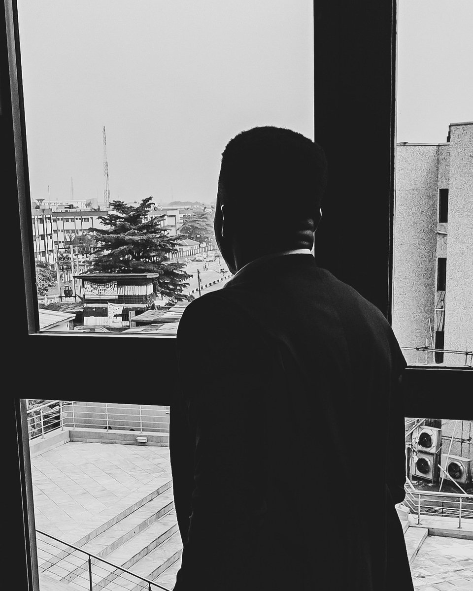 _rotiimi's tweet photo. YOU HAVE A PURPOSE BEFORE ANYONE HAD AN OPINION!
My moto for the week, wishing y'all a great week!โ๐พ
#bnwphotography #inspiration #Femika https://t.co/2gr12aY4aX