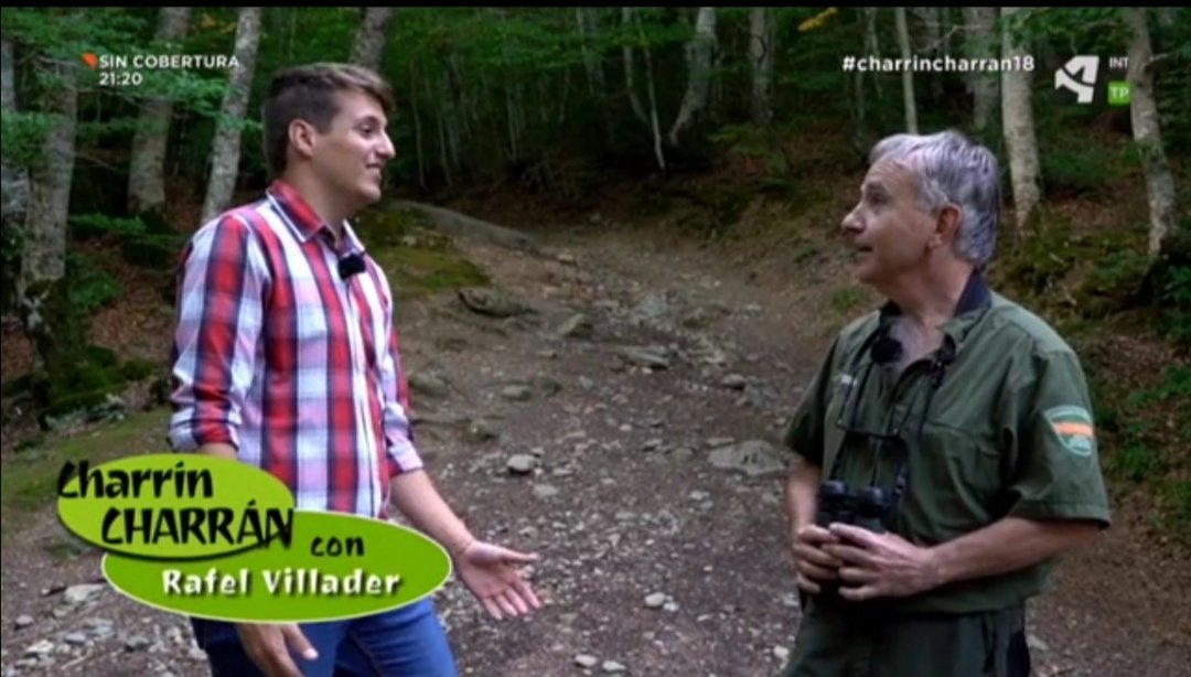 aaffaragon's tweet photo. Nuestro compañero Rafel Vidaller  nos habla (en aragonés) en @CharrinCharran de @aragontv sobre los #AgentesProtecciónNaturaleza #APN del @GobAragon y la naturaleza del #AltoGállego
⬇️
https://t.co/LGo5D8a1AL
🎥 22:08 ⏩ 27:00 https://t.co/ffUM0XLhla