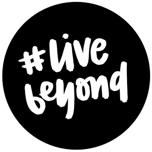 HiImSerenity's tweet photo. ⚠️REMINDER⚠️
THIS SATURDAY October 26th at 11 AM PST I will be doing a charity stream to raise money towards @BeyondType1 
Every $25 donated I will be eating Bean Boozled and every $100 donated I will be eating some spicy stuff. Along with plenty of giveaways to those who donate! https://t.co/7MPckrMLcy