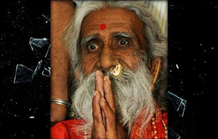 Il affirmait n’avoir ni bu ni mangé pendant 80 ans : l’Indien Prahlad Jani est décédé le 26 mai 2020 à l'âge de 91 ans (Vidéo s-t français - 8 min) EHYunddXUAAbOef