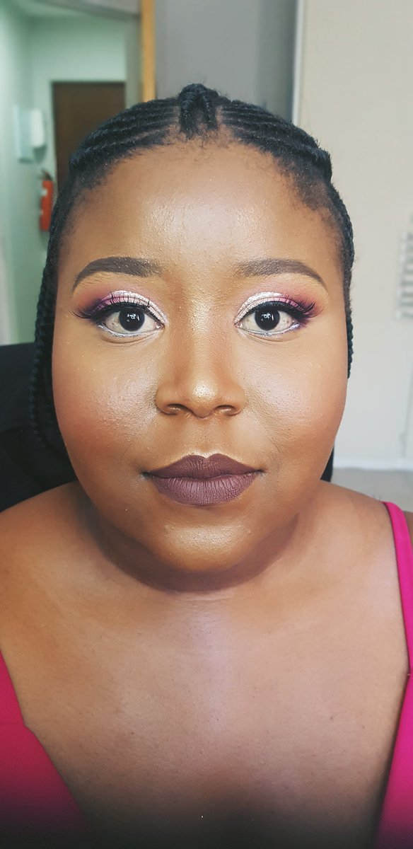 TouchofBree's tweet photo. A little bit of colour never hurt anybody๐จ!
Congratulations to our #Gradbae Naomi ๐ฅ๐ฉ๐พโ๐
This too could be you! Book your appointment today๐(Booking details&Prices in pinned tweet)
#touchedbybree #touchofbree #makeup #makeupartist #pretoriamua #gautengmakeupartist #GirlsTalkZA https://t.co/rILJiUu2hc