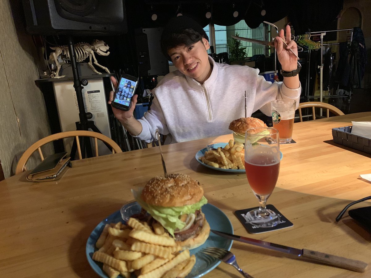 LDK_kong's tweet photo. 呉でペーたんと初飲み！ https://t.co/VEXPry4m8j