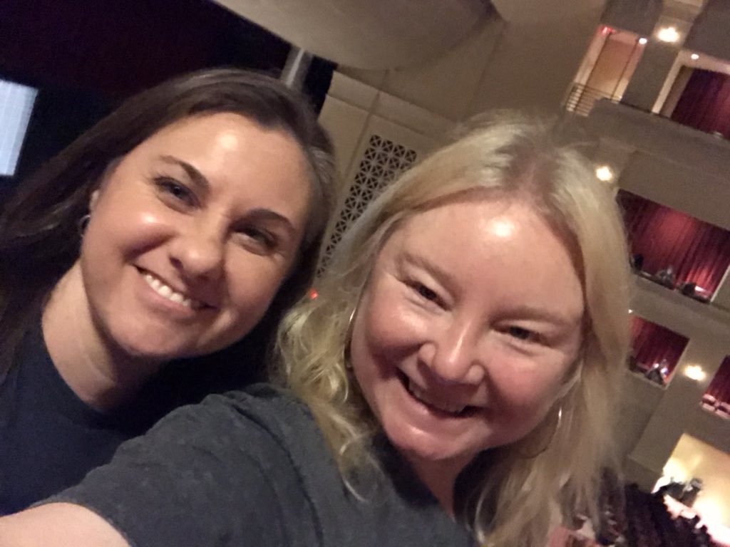 JenniferAGates's tweet photo. ❤️ seeing great people, good friends, the best colleagues 👊🙌🏼✋@PMESSTEMlab @CobbSchools @STEMcobb #stemcobb #STEMSTEAMForum2019 #STEM #STEAM @MtnViewES @ReneeGarriss #beckyhintz @vickiekogan @Amusto12 #LoveToSTEMHere #STEMSTEAMForum @STEMGeorgia @georgiadeptofed https://t.co/O18n7nKF4g