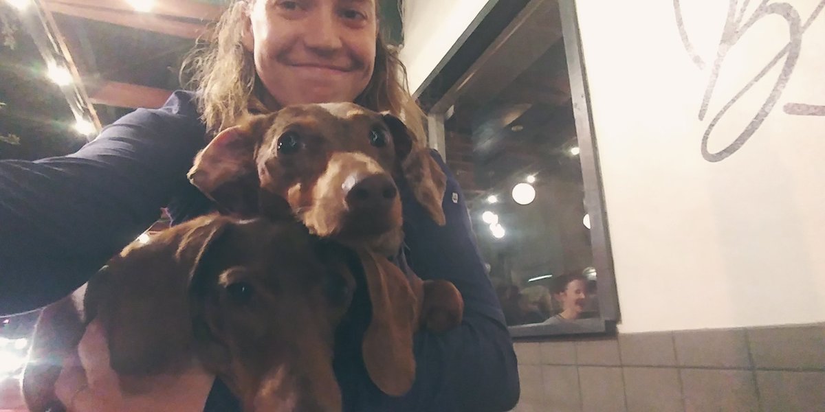 ParasitePress's tweet photo. @AcademicChatter I'm a 🇨🇦 post-doc in the 🇺🇸 working on mosquito-borne pathogens (dengue, Zika, etc.) and I love doggos. https://t.co/YdcK5b3tbR